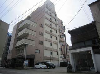 インペリアルコート新竪