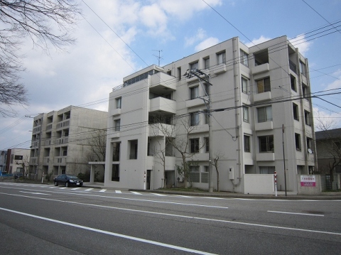 土清水山手ハウス