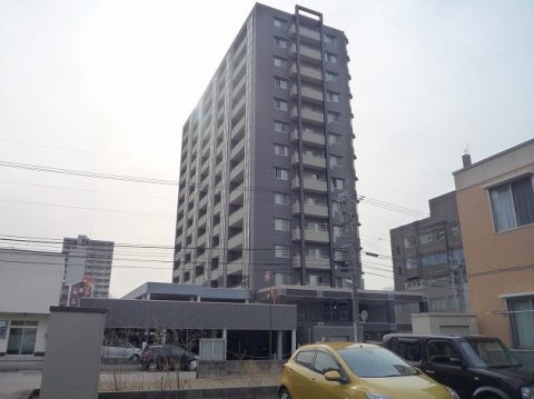 Ｄ’クラディア駅西中央公園