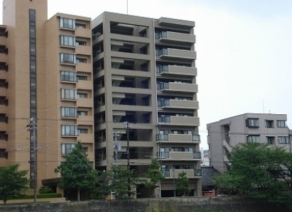 ローレルコート並木町