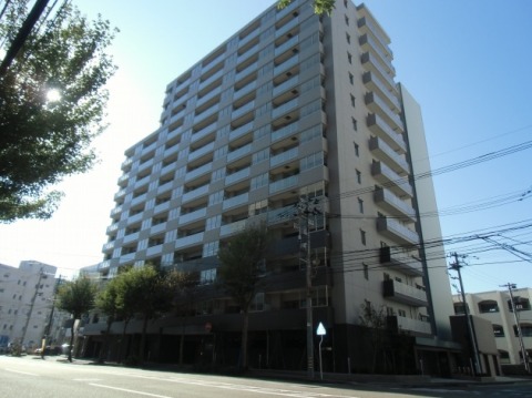 プレミスト金沢駅西口