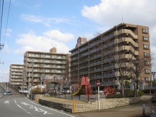 アパガーデンシティ東金沢ＷＥＳＴ壱番館