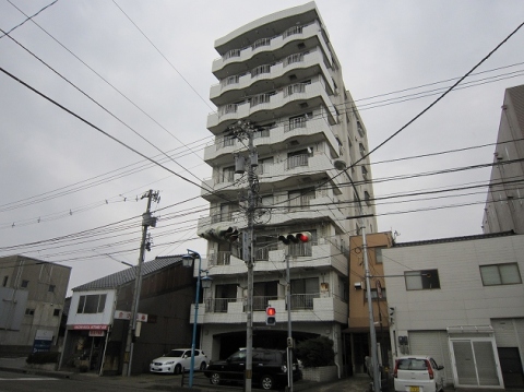 ホワイトハウス野町