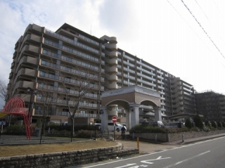 アパガーデンシティ東金沢ＷＥＳＴ弐番館
