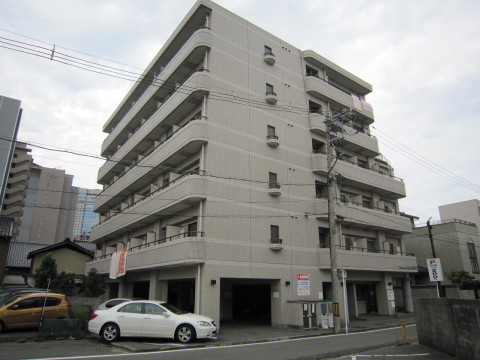 メゾン・ド・エトワール安江町