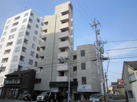 メゾン・ド・セリーヌ寺町